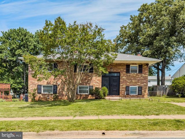 292 MACKINTOSH DR, Glen Burnie, MD 21061