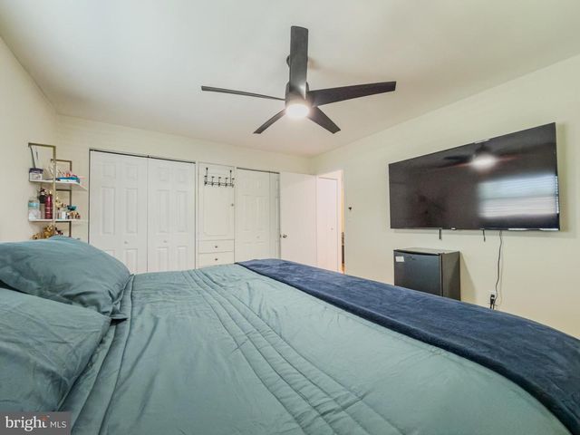 292 MACKINTOSH DR, Glen Burnie, MD 21061