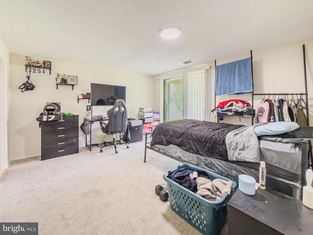 292 MACKINTOSH DR, Glen Burnie, MD 21061