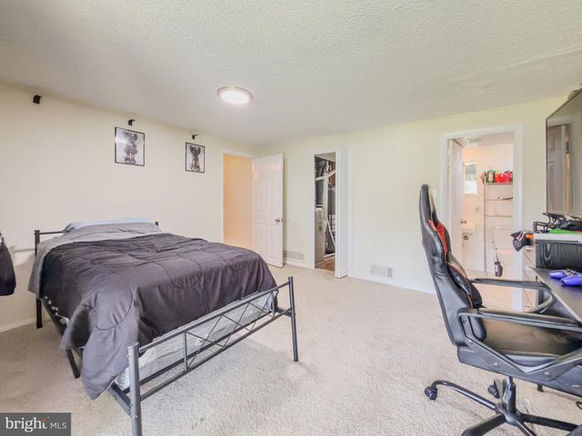 292 MACKINTOSH DR, Glen Burnie, MD 21061