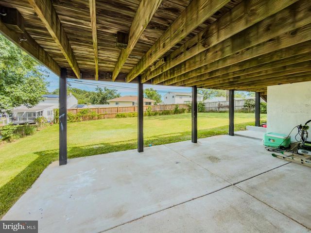 292 MACKINTOSH DR, Glen Burnie, MD 21061