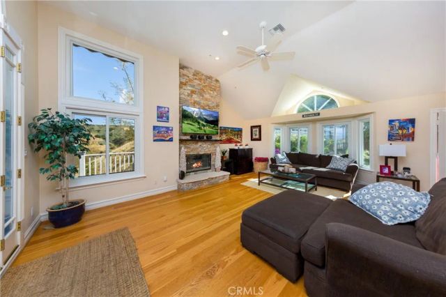 50 saddelbow, Bell Canyon, CA 91307