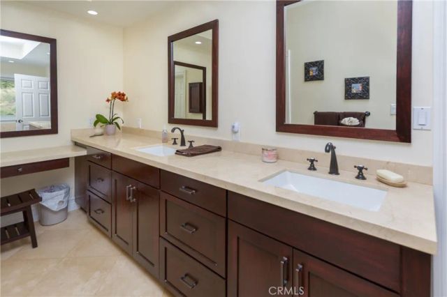 50 saddelbow, Bell Canyon, CA 91307