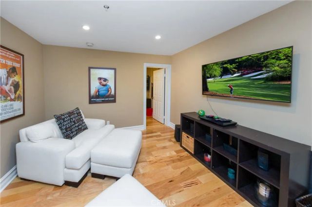 50 saddelbow, Bell Canyon, CA 91307