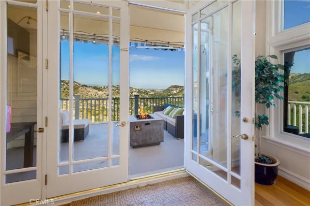 50 saddelbow, Bell Canyon, CA 91307