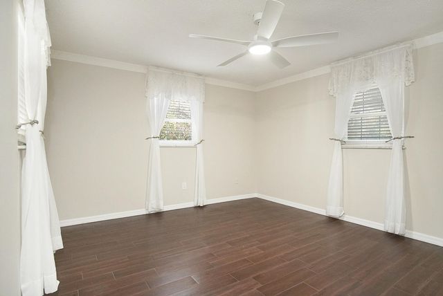 2315 NE 19th Court, Jensen Beach, FL 34957