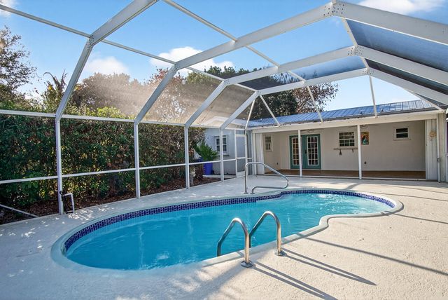 2315 NE 19th Court, Jensen Beach, FL 34957