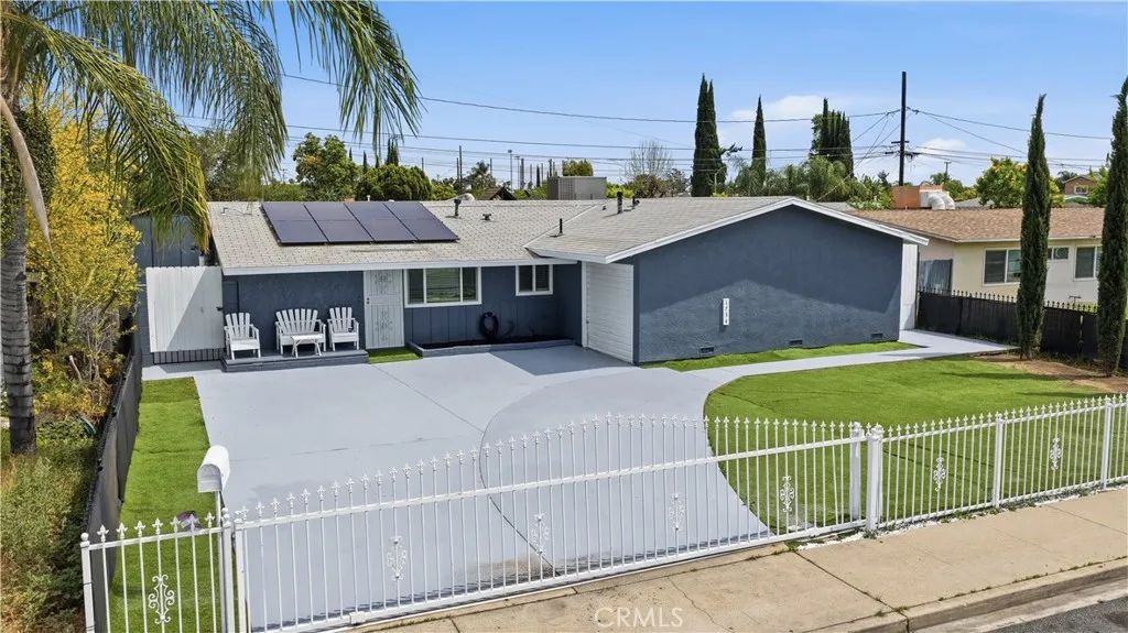 1734 Bainbridge Street, Pomona, CA 91766