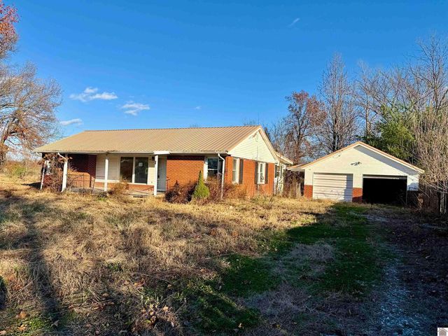82 Ingleside Road, Kevil, KY 42053