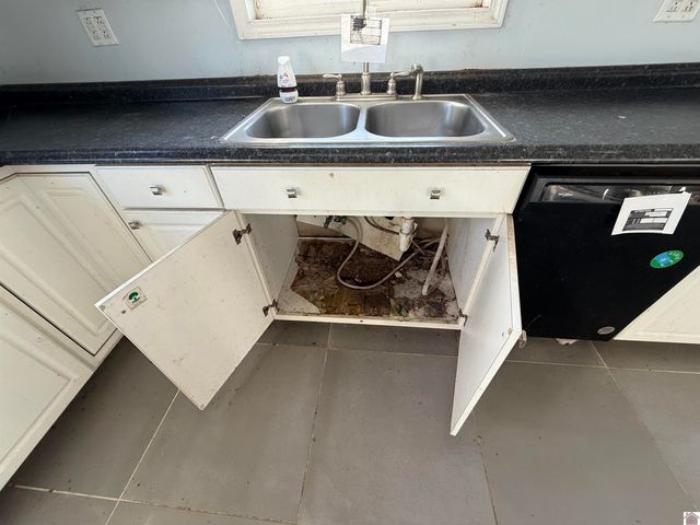 82 Ingleside Road, Kevil, KY 42053