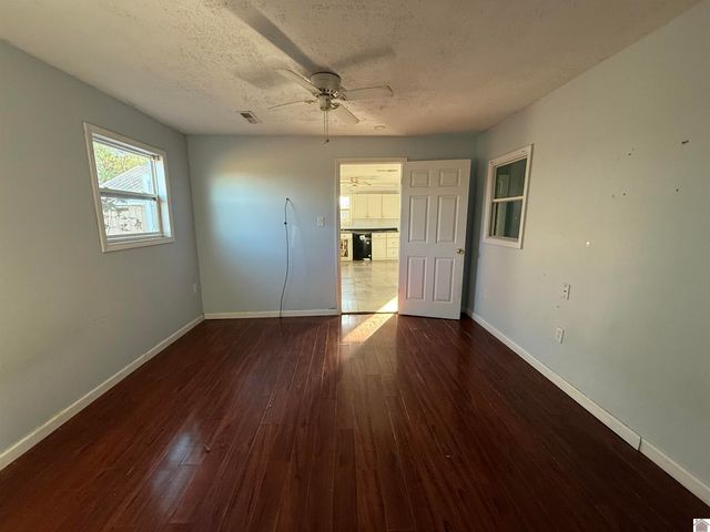 82 Ingleside Road, Kevil, KY 42053