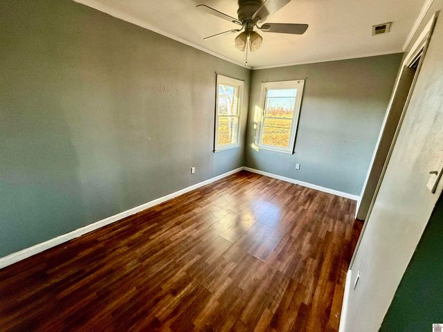 82 Ingleside Road, Kevil, KY 42053