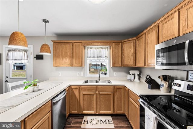 1223 SHORE DR, Colonial Beach, VA 22443