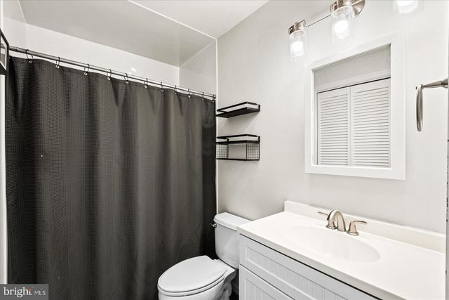 1223 SHORE DR, Colonial Beach, VA 22443