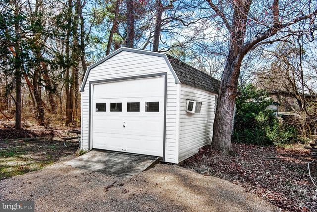 1223 SHORE DR, Colonial Beach, VA 22443