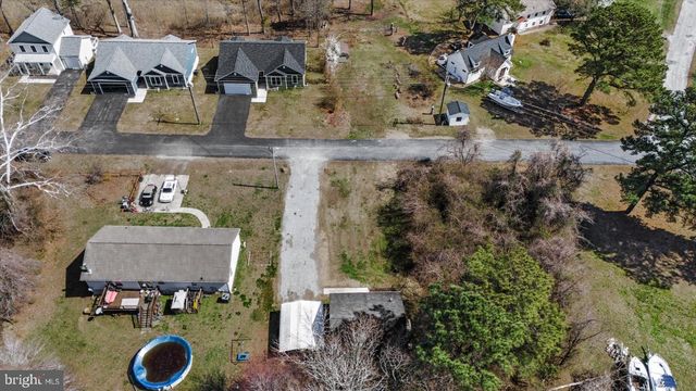 1223 SHORE DR, Colonial Beach, VA 22443