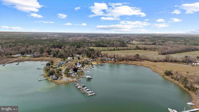 1223 SHORE DR, Colonial Beach, VA 22443