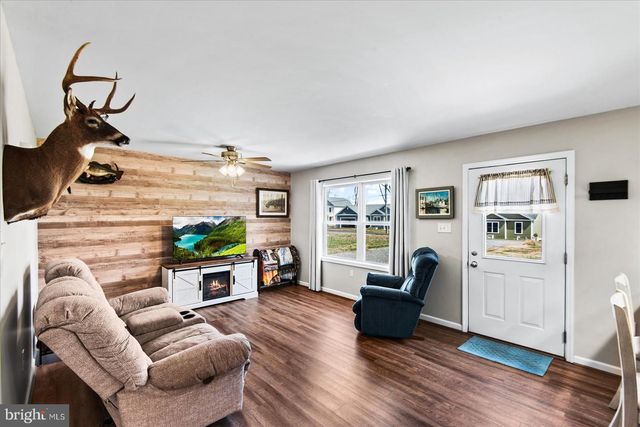 1223 SHORE DR, Colonial Beach, VA 22443