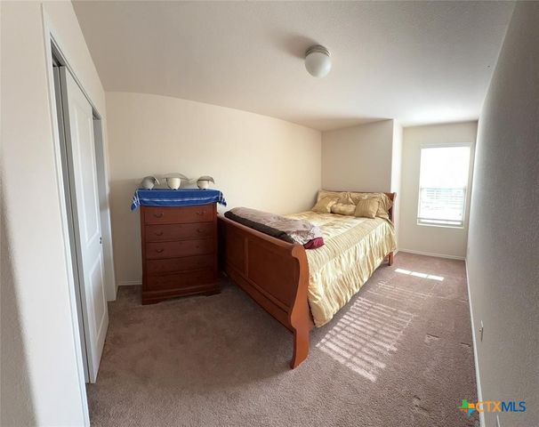 352 Circle Way 37E, Jarrell, TX 76537