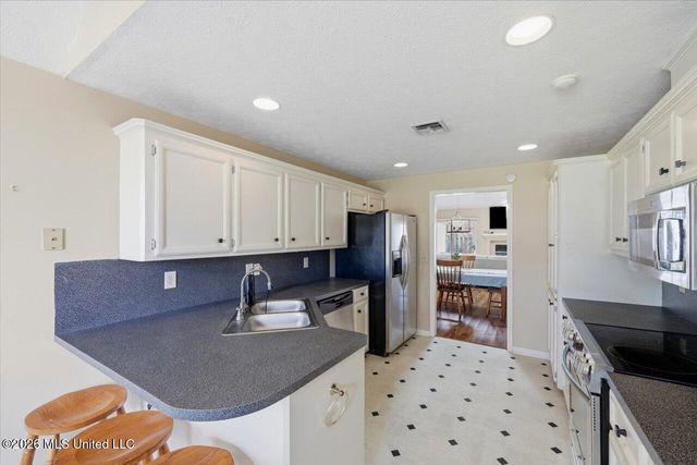 137 Villa Way, Clinton, MS 39056