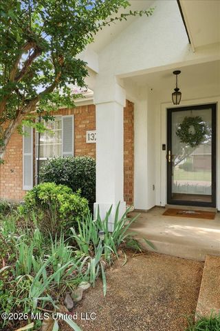 137 Villa Way, Clinton, MS 39056