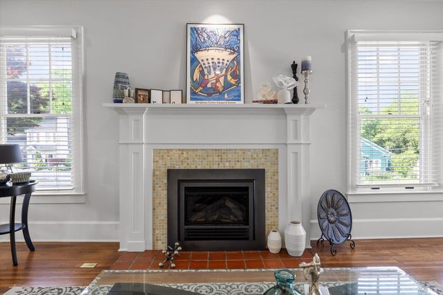 330 Crestway Drive, Chattanooga, TN 37411