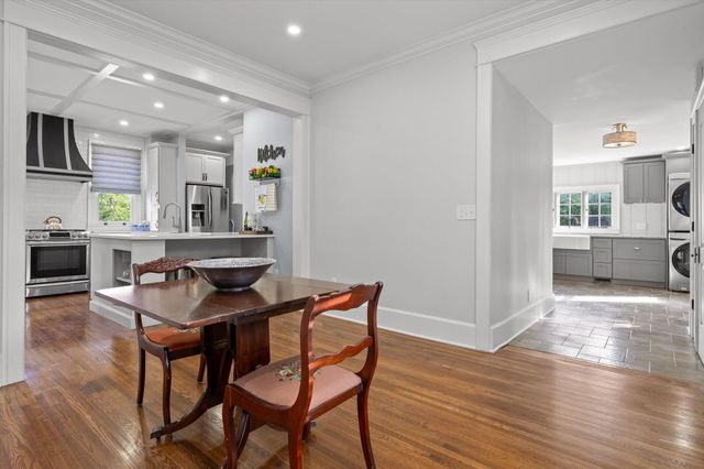 330 Crestway Drive, Chattanooga, TN 37411