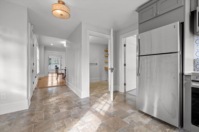 330 Crestway Drive, Chattanooga, TN 37411