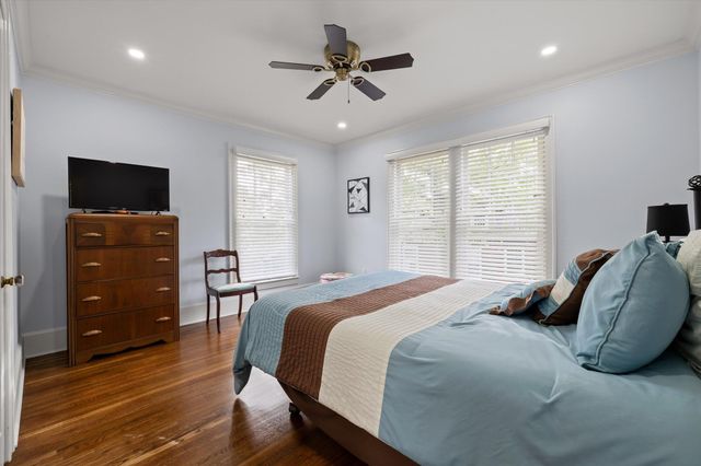 330 Crestway Drive, Chattanooga, TN 37411