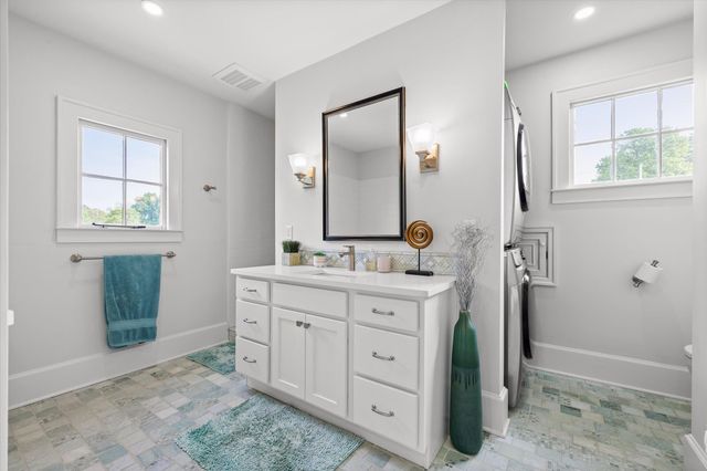 330 Crestway Drive, Chattanooga, TN 37411