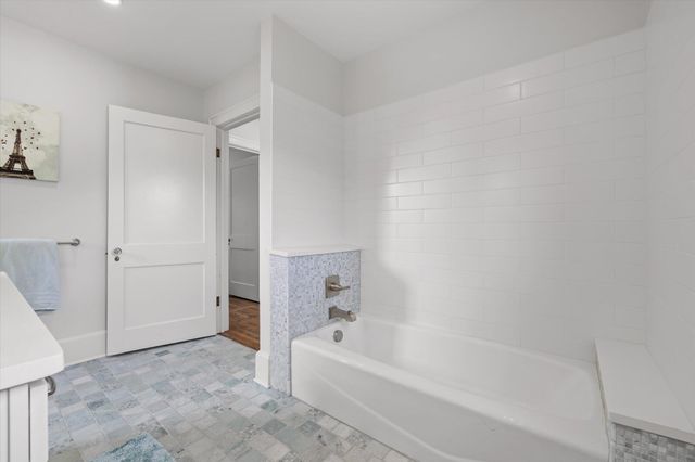 330 Crestway Drive, Chattanooga, TN 37411