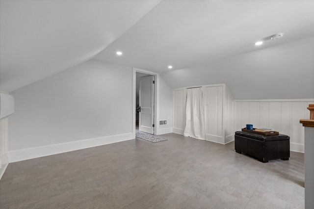330 Crestway Drive, Chattanooga, TN 37411