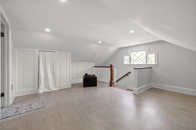 330 Crestway Drive, Chattanooga, TN 37411