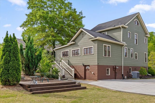 330 Crestway Drive, Chattanooga, TN 37411