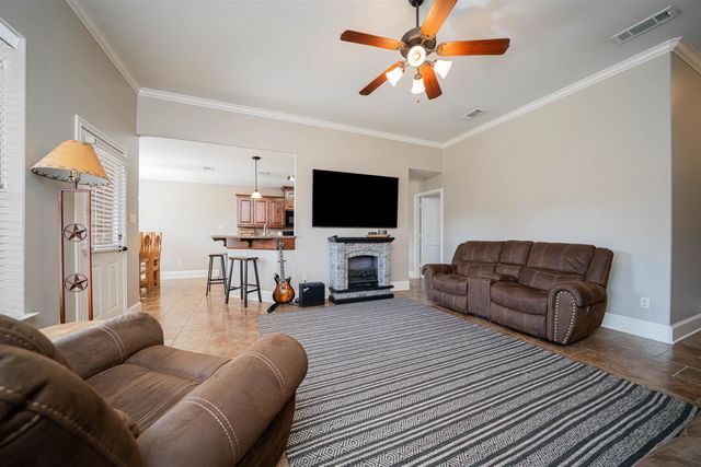 19107 River Rock Dr, Flint, TX 75762