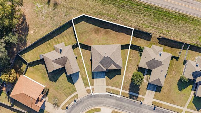 19107 River Rock Dr, Flint, TX 75762