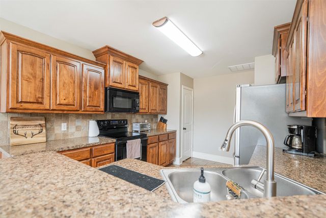 19107 River Rock Dr, Flint, TX 75762