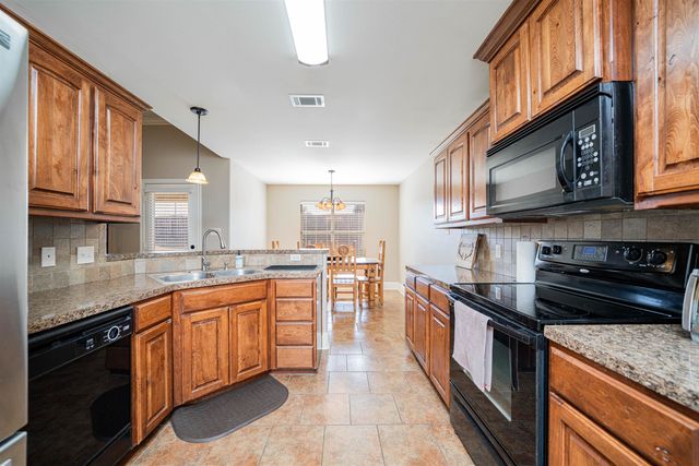 19107 River Rock Dr, Flint, TX 75762