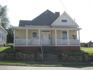 321 Lee Street, Bristol, VA 24201