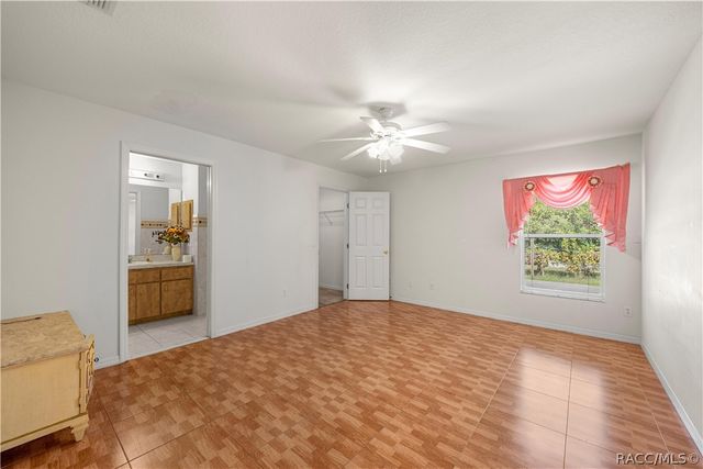 9319 SE 161st Place, Summerfield, FL 34491