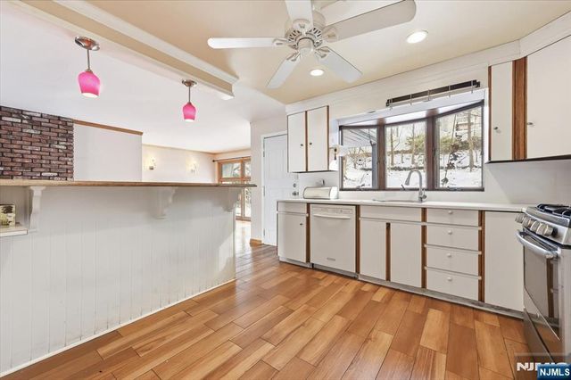 228 Zabriskie Place, River Edge, NJ 07661