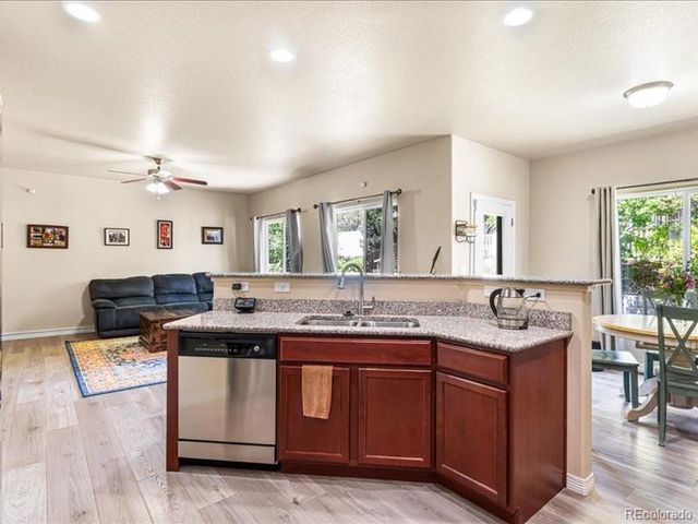9019 Sandpiper Dr, Longmont, CO 80504