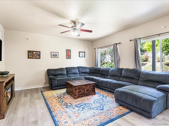 9019 Sandpiper Dr, Longmont, CO 80504