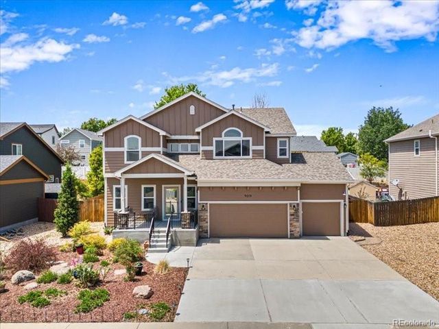 9019 Sandpiper Dr, Longmont, CO 80504