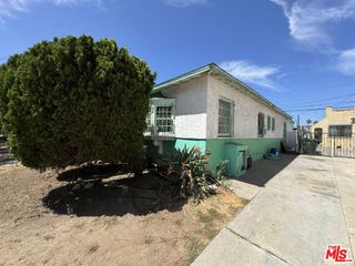 1725 S Highland Avenue, Los Angeles, CA 90019