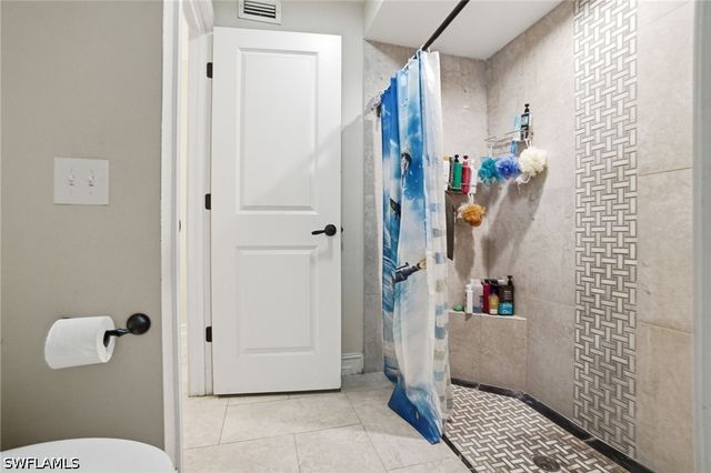 4120 3rd AVE NW, Naples, FL 34119