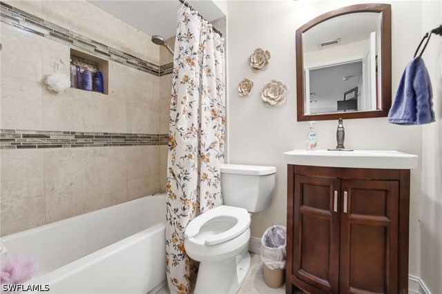 4120 3rd AVE NW, Naples, FL 34119