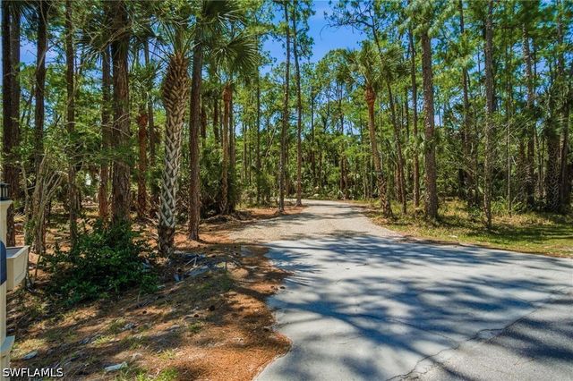 4120 3rd AVE NW, Naples, FL 34119