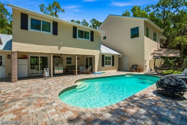 4120 3rd AVE NW, Naples, FL 34119