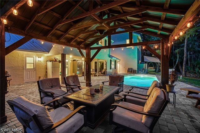 4120 3rd AVE NW, Naples, FL 34119